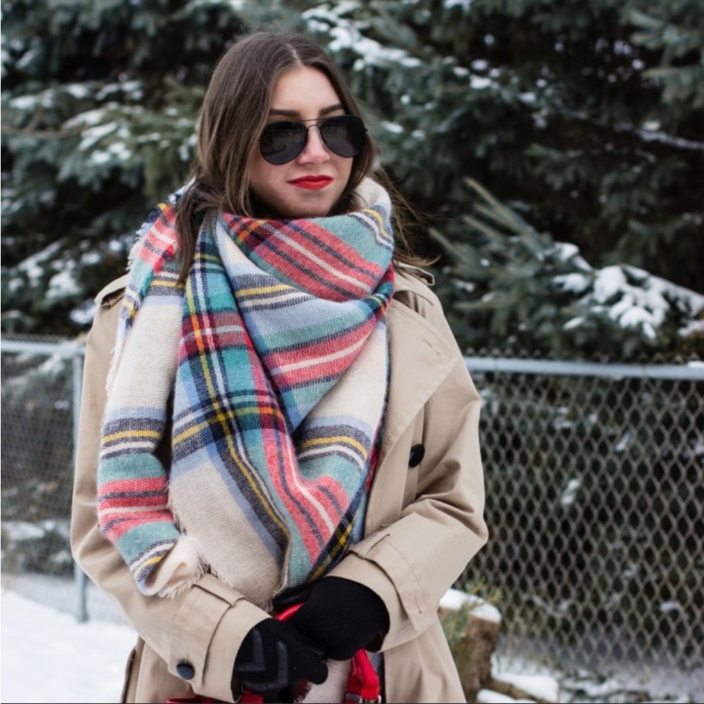 NWT AERIE | Plaid Blanket Scarf Large Fringe warm winter fall